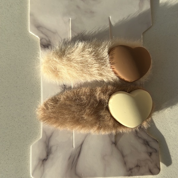 Girls/women hair clips - Picture 3 of 5